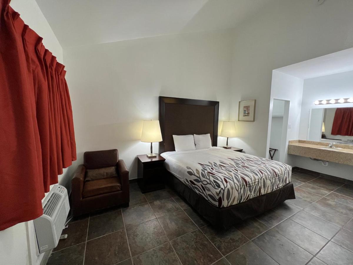 Bass Inn - Choke Canyon National Park Simmons Екстер'єр фото