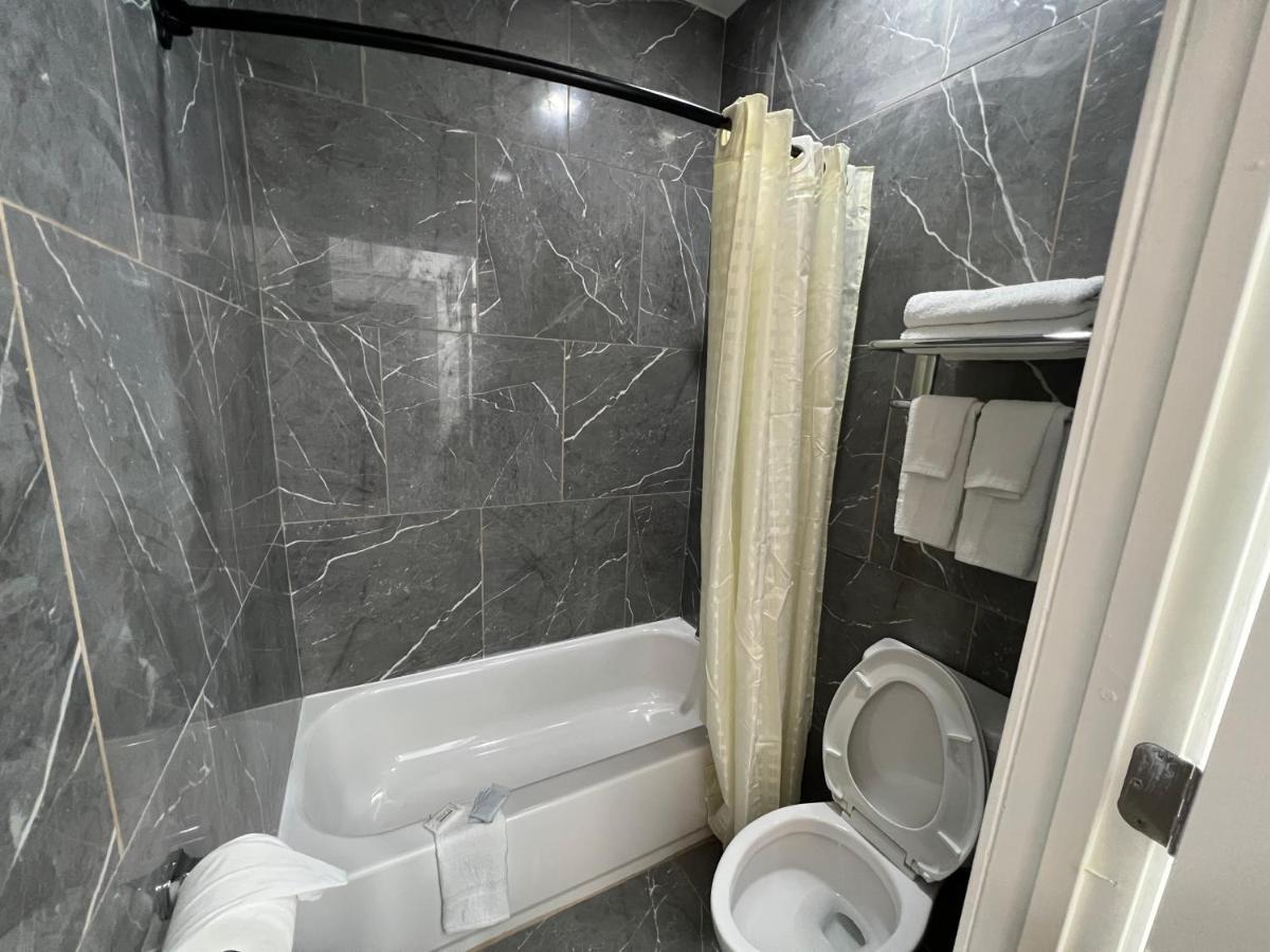 Bass Inn - Choke Canyon National Park Simmons Екстер'єр фото